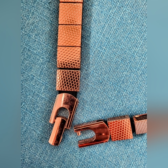 Rose Gold Stretchy Metal And Elastic Belt - Picture 3 of 6